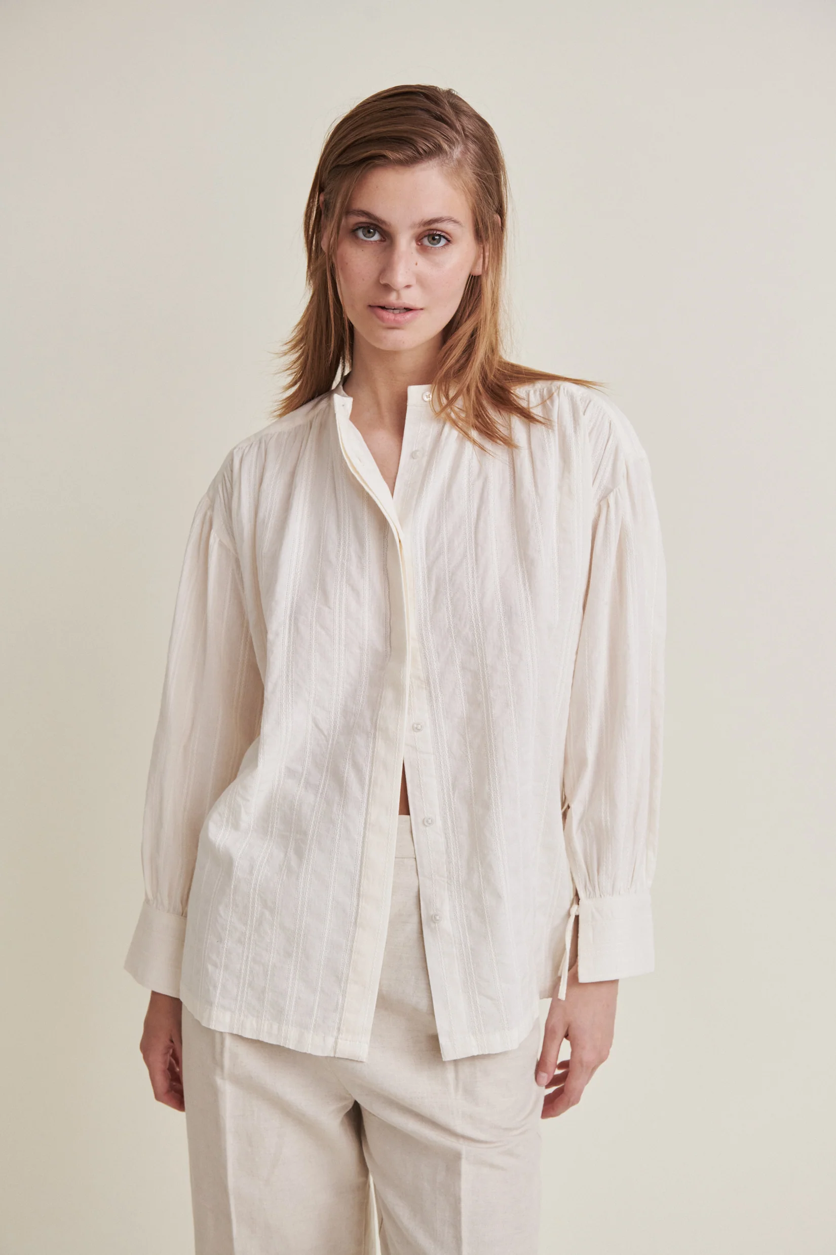 Drude shirt shirts ba407 01 183 birch 1650x crop center