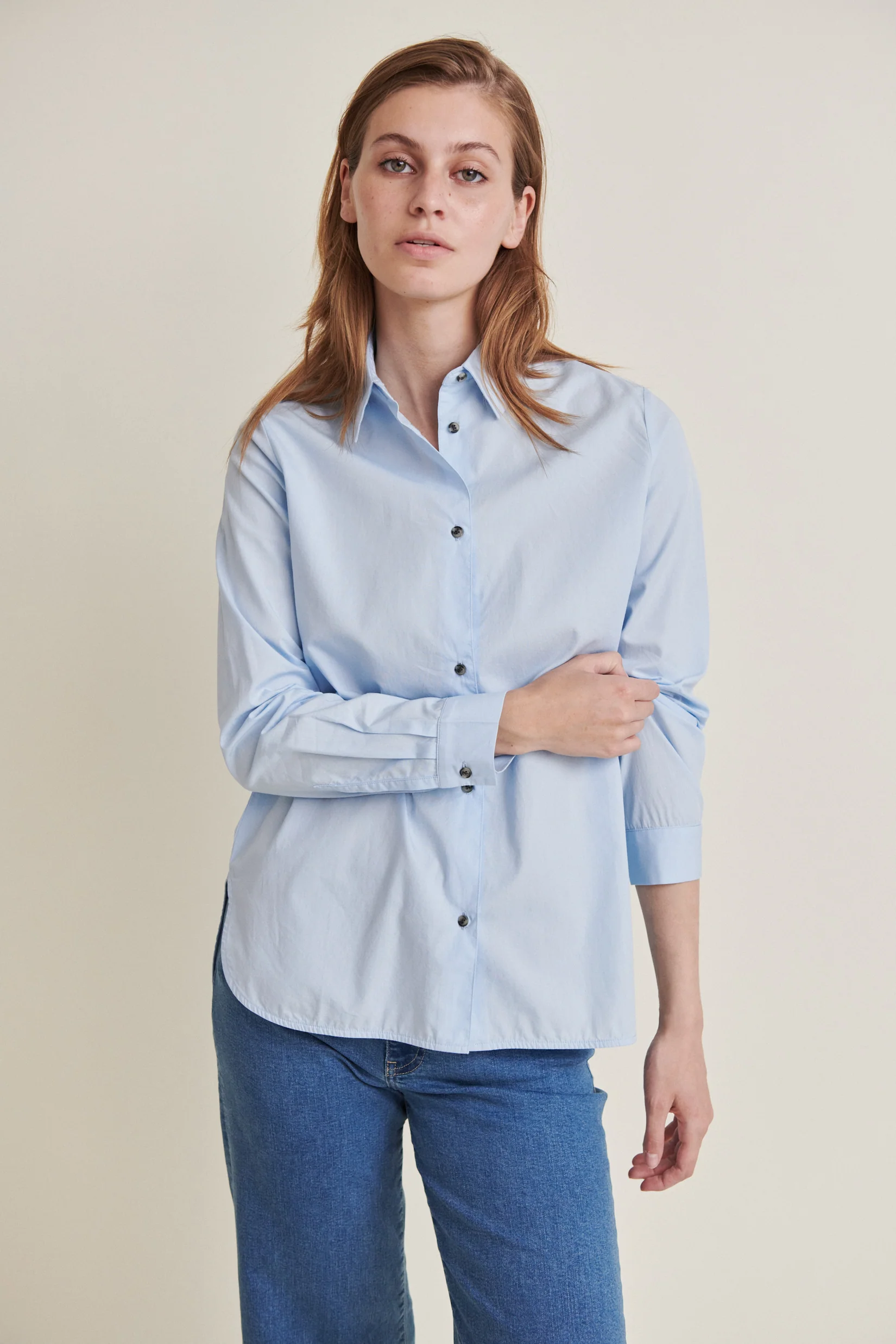 Vilde classic shirt shirts ba416 23 114 cashmere blue 1650x crop center