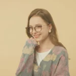 Effortless beauty balance for a chic and simple look