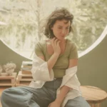 Embracing conscious chic for a refined and ethical wardrobe