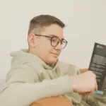 Creating a minimalist wellness wardrobe with key pieces